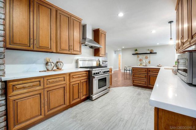 13441 Sagewood Dr, Poway, CA 92064