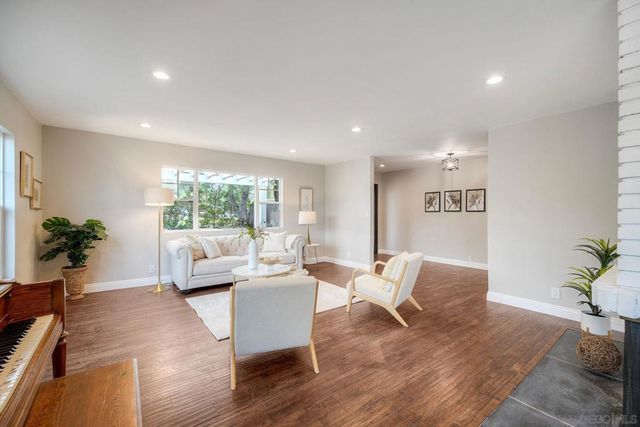 13441 Sagewood Dr, Poway, CA 92064