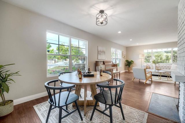 13441 Sagewood Dr, Poway, CA 92064