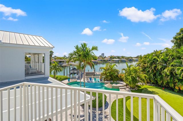 511 WINDWARD PASSAGE, Clearwater Beach, FL 33767