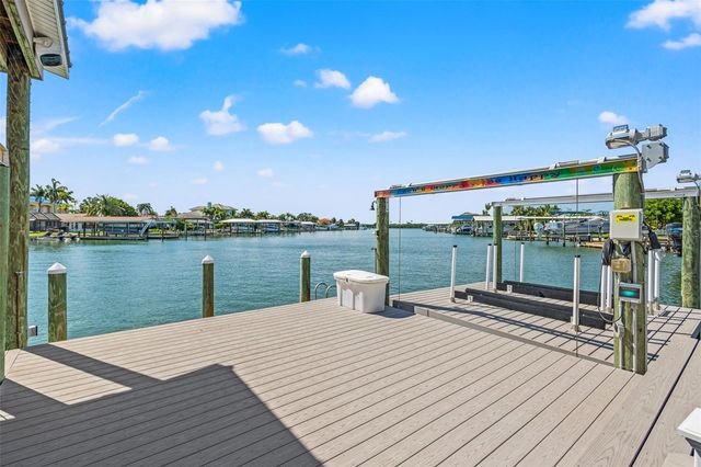 511 WINDWARD PASSAGE, Clearwater Beach, FL 33767