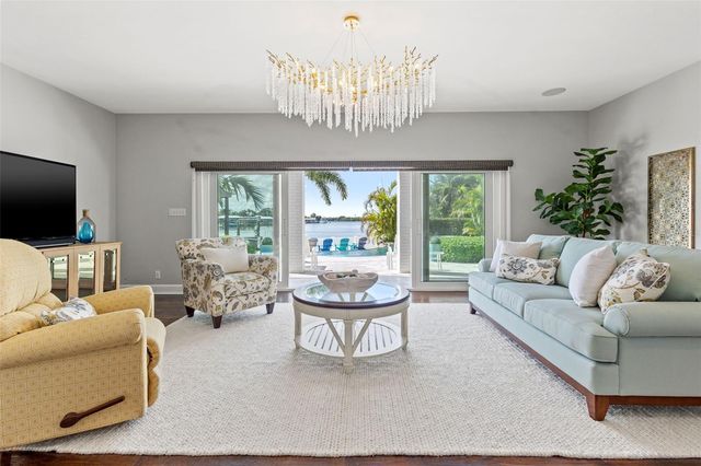 511 WINDWARD PASSAGE, Clearwater Beach, FL 33767