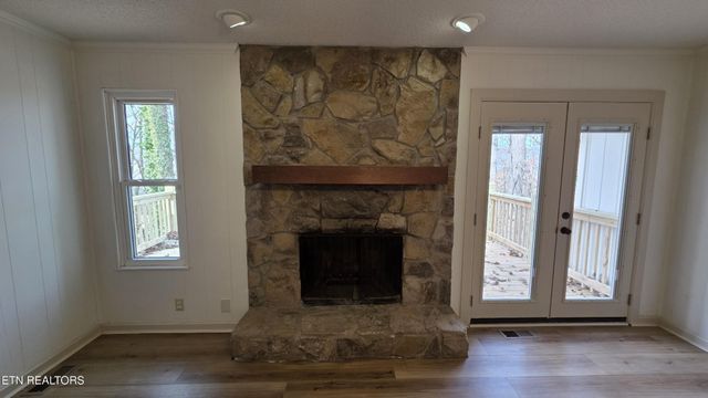 1135 W Outer Drive, Oak Ridge, TN 37830