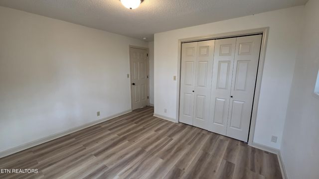 1135 W Outer Drive, Oak Ridge, TN 37830