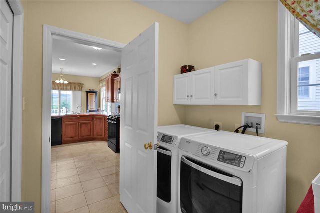 415 WESTBURY DR, Reading, PA 19610