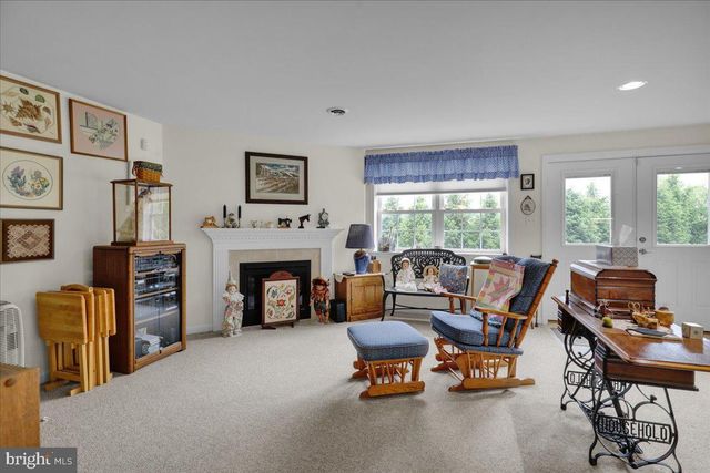 415 WESTBURY DR, Reading, PA 19610