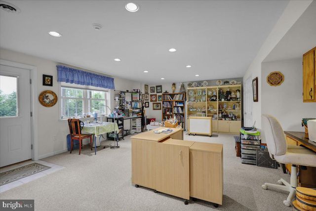 415 WESTBURY DR, Reading, PA 19610