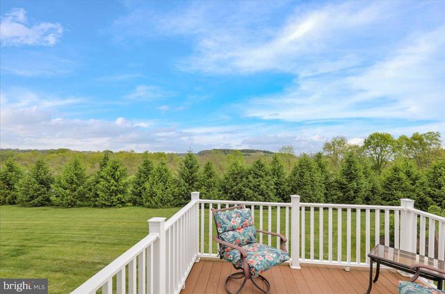 415 WESTBURY DR, Reading, PA 19610