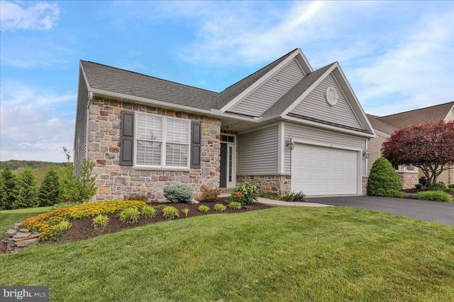 415 WESTBURY DR, Reading, PA 19610