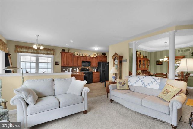 415 WESTBURY DR, Reading, PA 19610