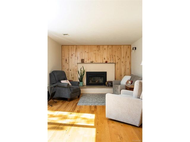 4842 Earle Cir, Boulder, CO 80301