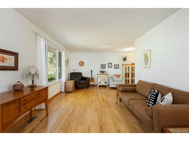 4842 Earle Cir, Boulder, CO 80301
