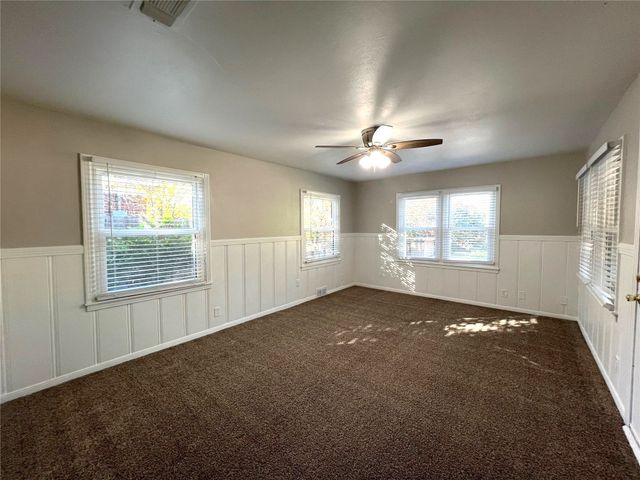 5716 N Wells Circle, Westworth Village, TX 76114