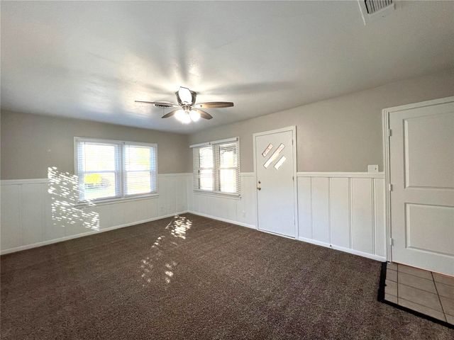 5716 N Wells Circle, Westworth Village, TX 76114