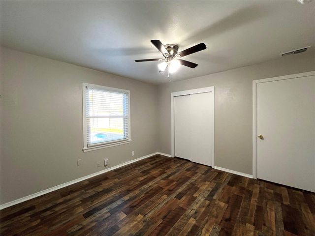 5716 N Wells Circle, Westworth Village, TX 76114