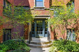 3126 W Carmen Avenue 3, Chicago, IL 60625