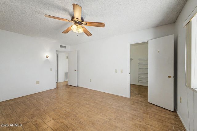 10345 W GARNETTE Drive, Sun City, AZ 85373