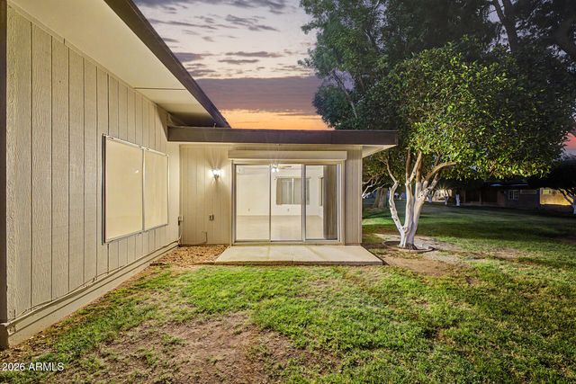 10345 W GARNETTE Drive, Sun City, AZ 85373