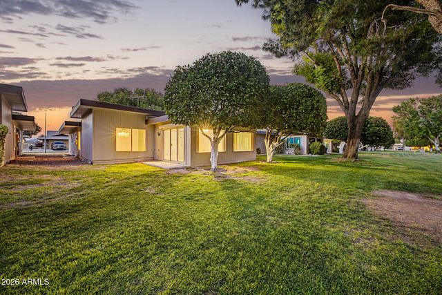 10345 W GARNETTE Drive, Sun City, AZ 85373