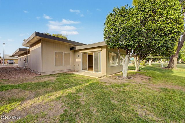 10345 W GARNETTE Drive, Sun City, AZ 85373