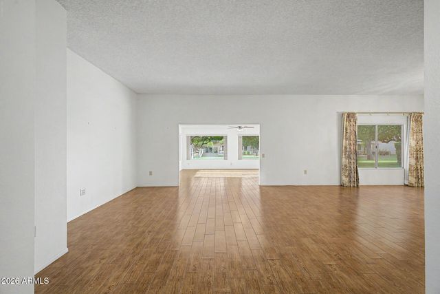 10345 W GARNETTE Drive, Sun City, AZ 85373