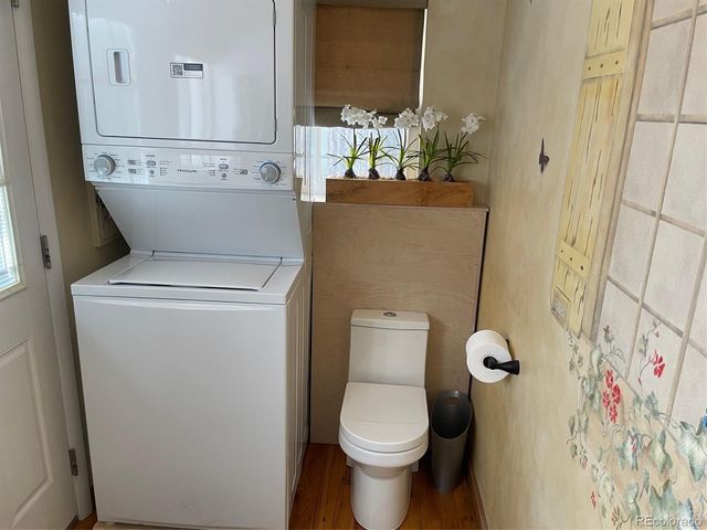 1030 Krameria Street, Denver, CO 80220