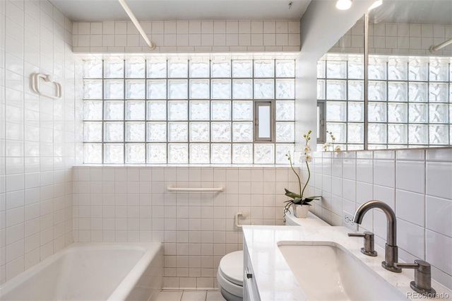 1030 Krameria Street, Denver, CO 80220