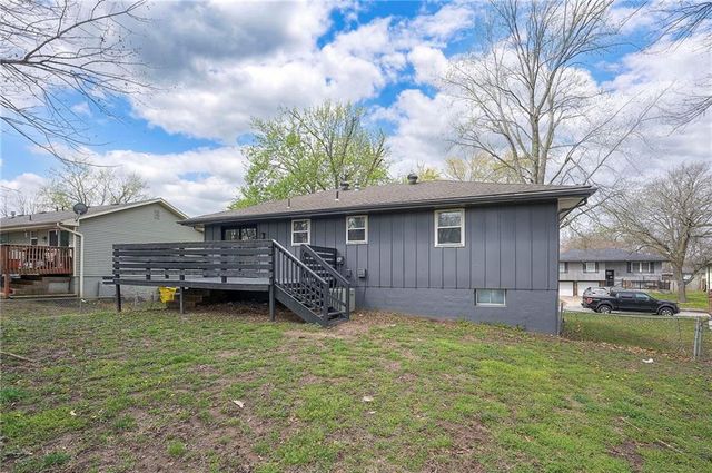 107 Baker Street, Buckner, MO 64016