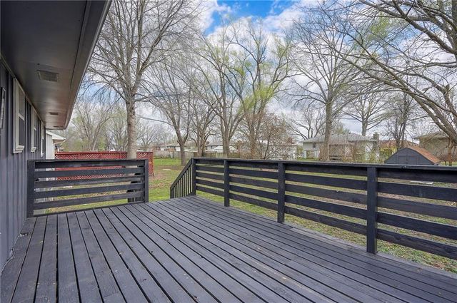 107 Baker Street, Buckner, MO 64016