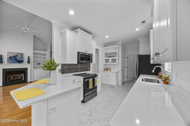5427 Reserve Drive, Wilmington, NC 28409