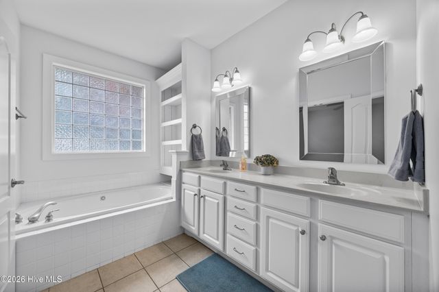 5427 Reserve Drive, Wilmington, NC 28409