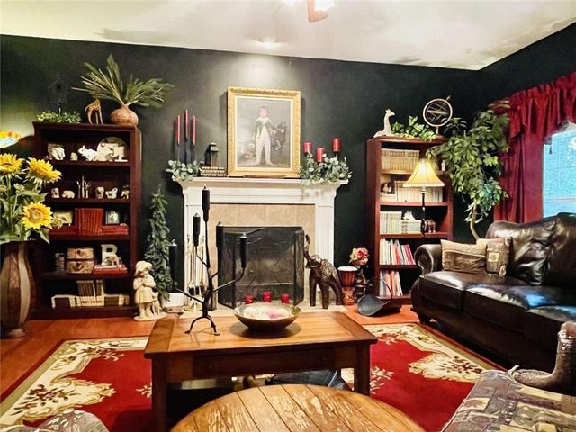 933 Vinings Drive, Winder, GA 30680