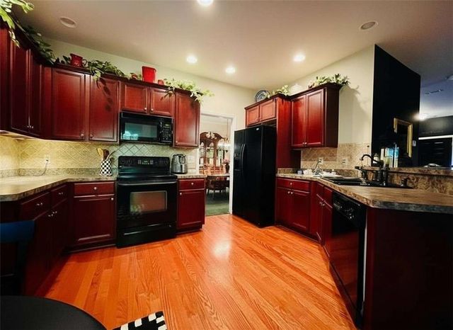 933 Vinings Drive, Winder, GA 30680