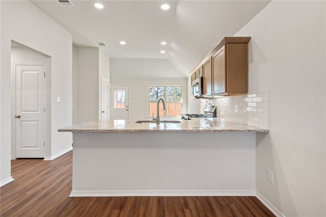 1231 High Street, Navasota, TX 77868