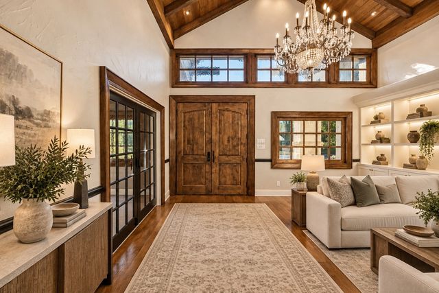 585 Shady Oaks Drive, Southlake, TX 76092