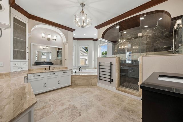 585 Shady Oaks Drive, Southlake, TX 76092
