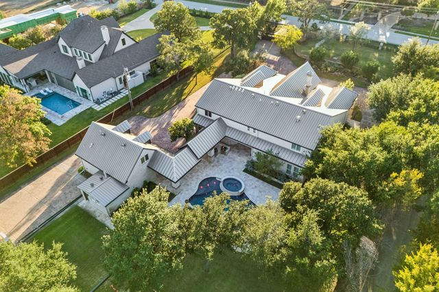 585 Shady Oaks Drive, Southlake, TX 76092