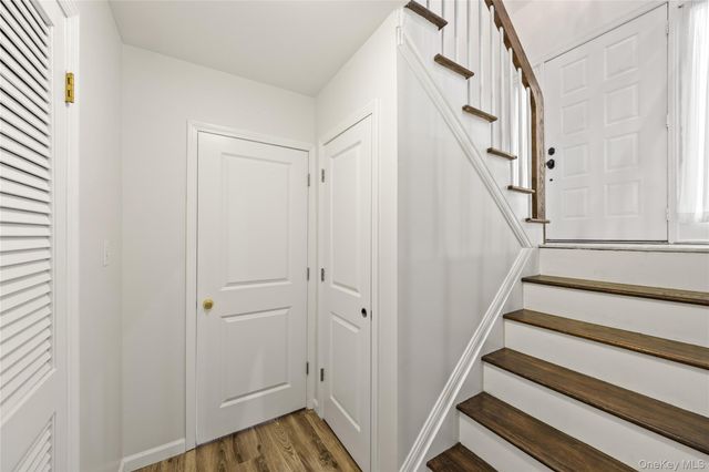 1 Darby Road, Airmont, NY 10952