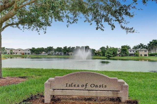 134 SE 28th Ter 4, Homestead, FL 33033