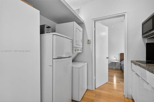 1555 Pennsylvania Ave 205, Miami Beach, FL 33139