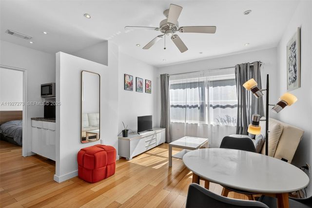 1555 Pennsylvania Ave 205, Miami Beach, FL 33139