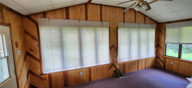 248 Plank Rd, Somerset Boro, PA 15501