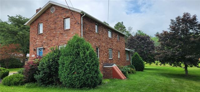 248 Plank Rd, Somerset Boro, PA 15501