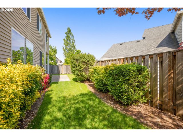 4092 Nw SCOTTSDALE Dr, Beaverton, OR 97006