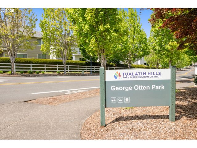 4092 Nw SCOTTSDALE Dr, Beaverton, OR 97006