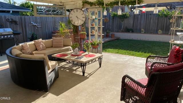 379 Mackay Avenue, Ventura, CA 93004