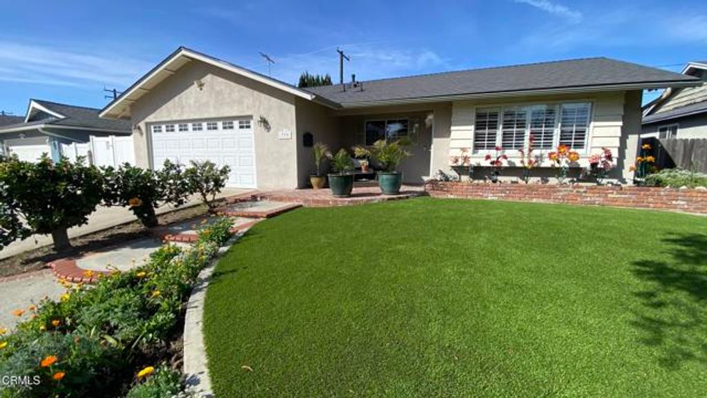 379 Mackay Avenue, Ventura, CA 93004