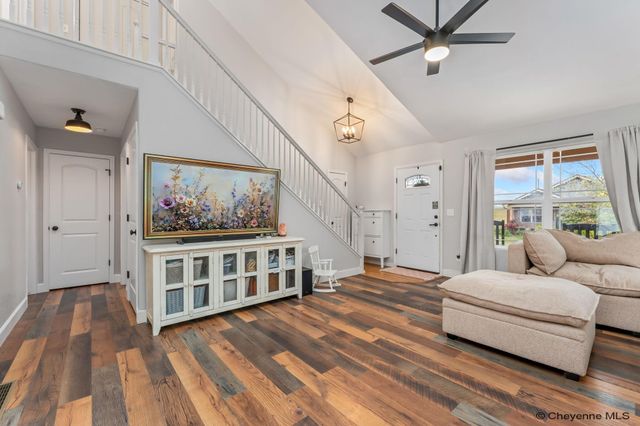 5428 ALEX RANCH RD, Cheyenne, WY 82007