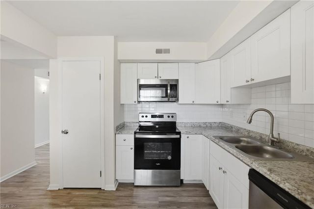 717 Tilden PL, Virginia Beach, VA 23451