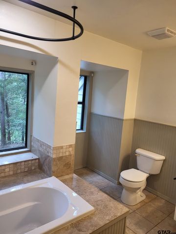 19001 CR 49, Tyler, TX 75704